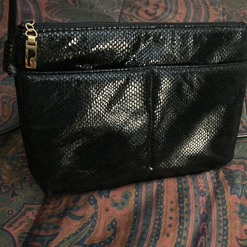 PINKYS-leather Snakeskin Textured Purse with Gold Accents
